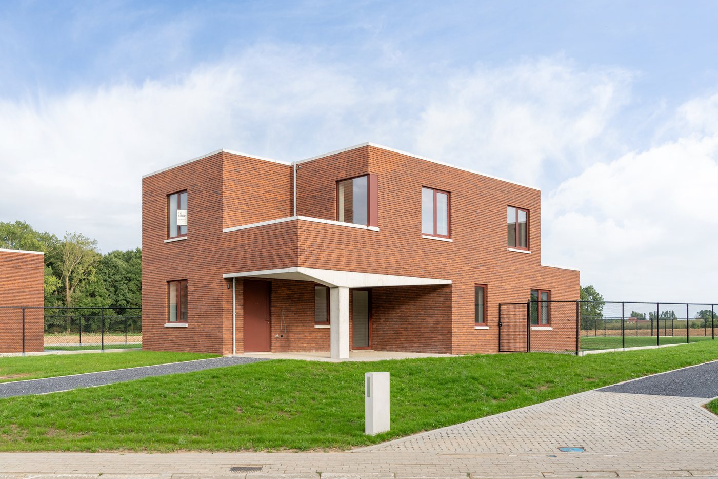 Voorgevel van Oude Diestse 37 met inpandige carport